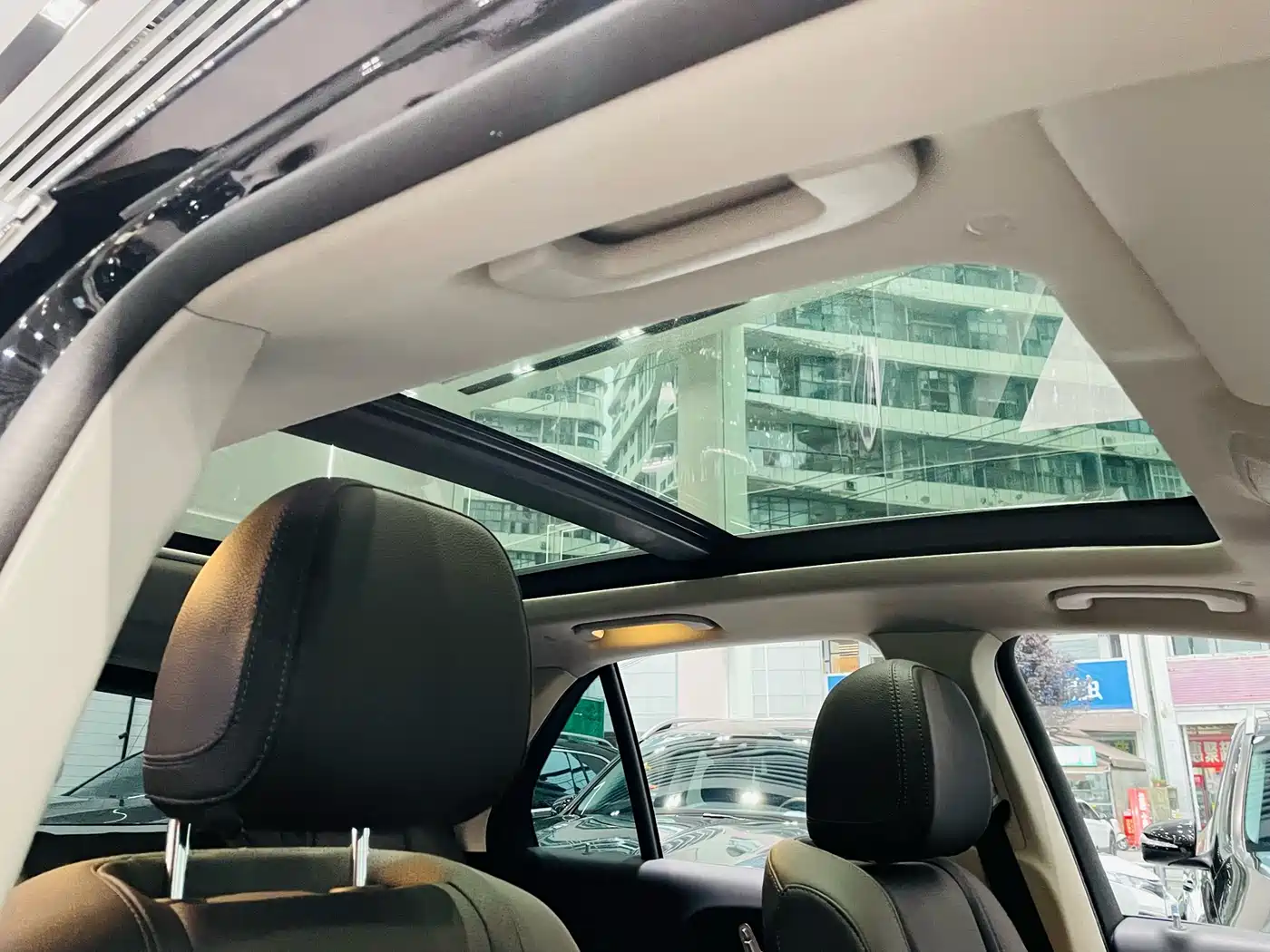 Mercedes-Benz GLE 2021 GLE 350 4MATIC Fashion фото 16