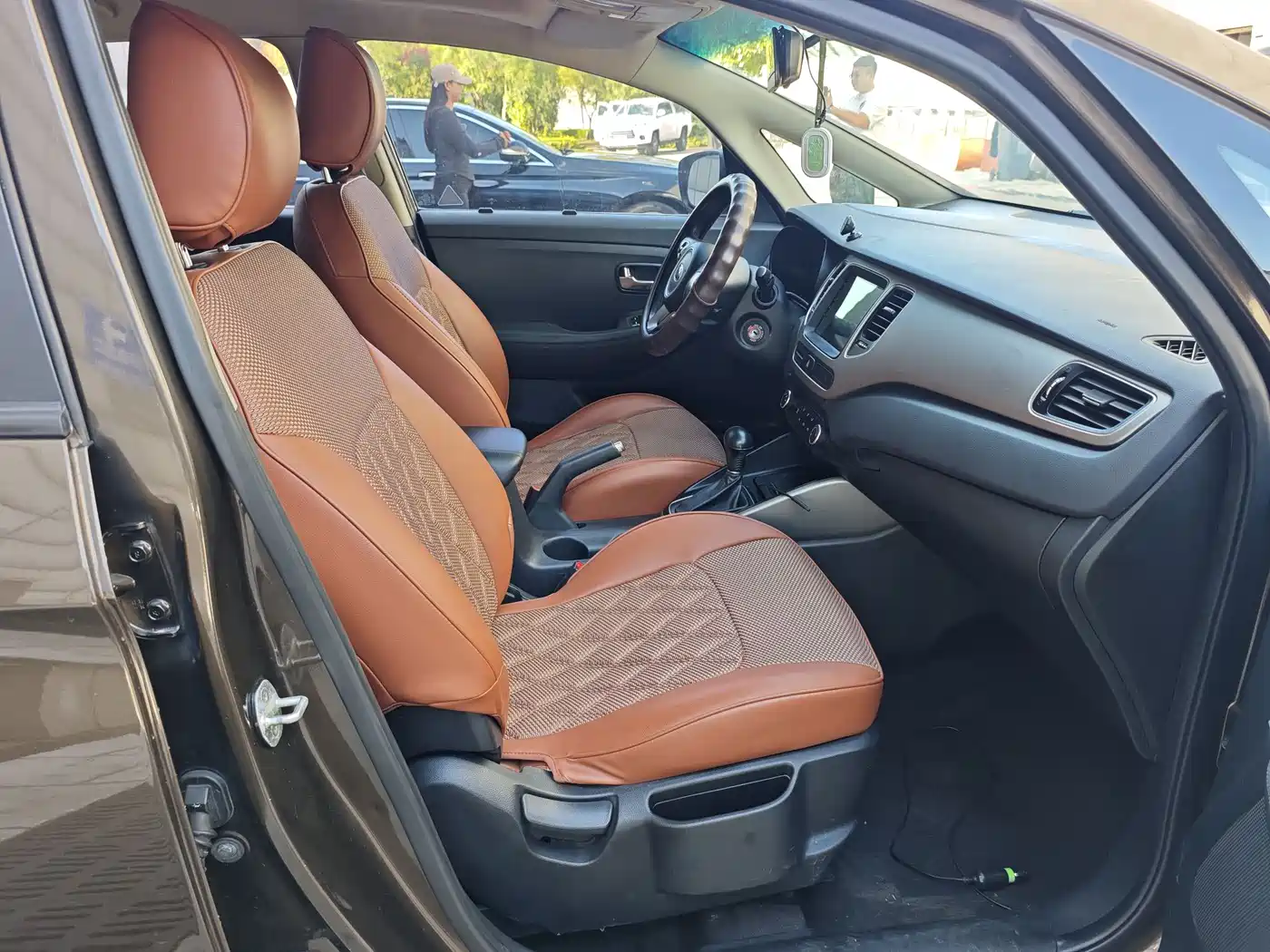 Kia Carens 2013 2.0L 7-Seat Auto Standard China IV фото 6