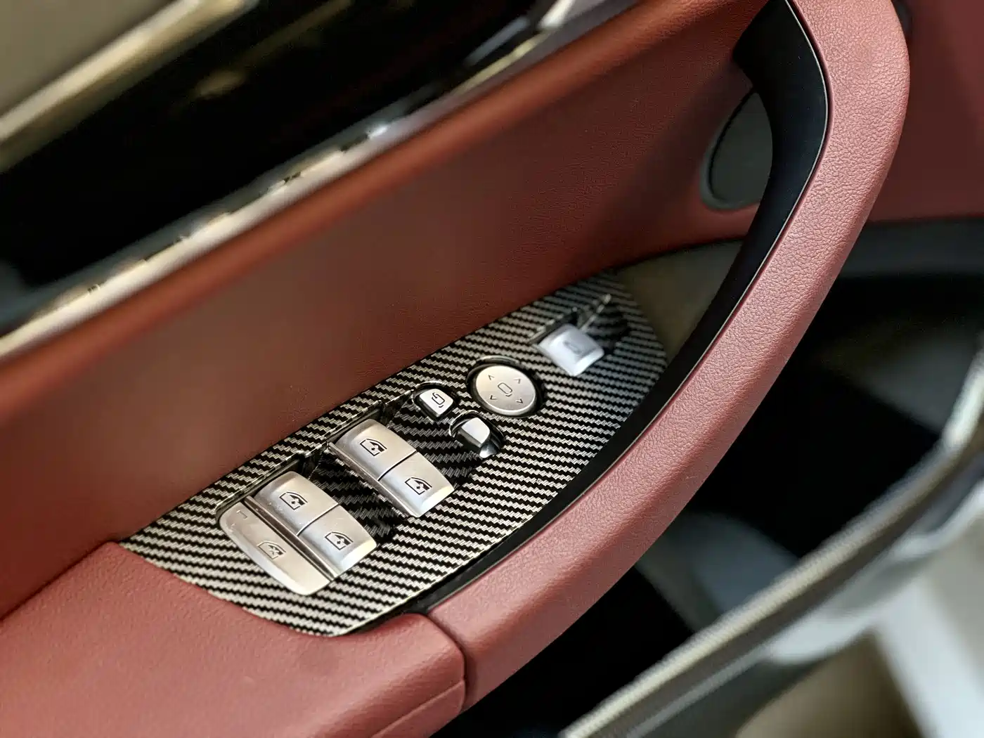 BMW iX3 2024 Leading Edition фото 11