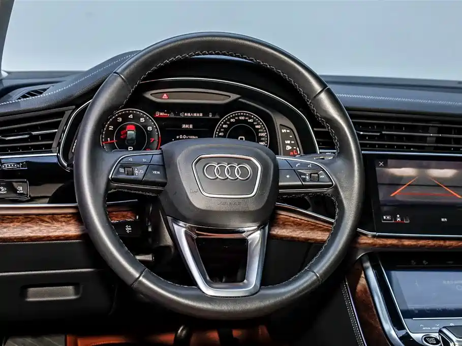 Audi Q7 2023 45 TFSI quattro S line Sport фото 24
