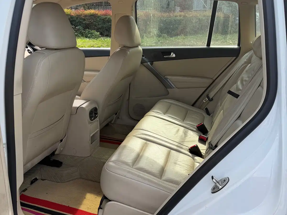 Volkswagen Tiguan 2012 1.8TSI Automatic 2WD Trend Edition фото 11
