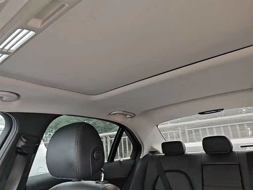 Mercedes-Benz C-Class 2015 Facelift C 180 L Sport фото 18