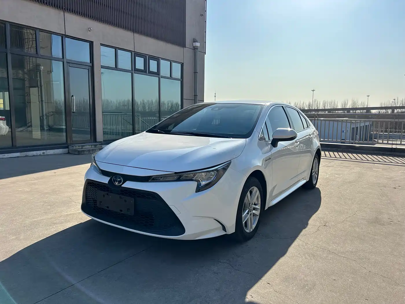 Toyota Levin 2021 Dual Hybrid 1.8H E-CVT Leading Edition