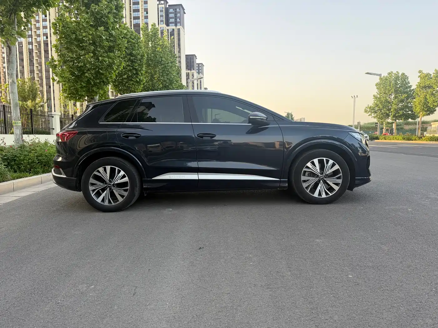 Audi Q4 e-tron 2022 40 e-tron Pioneer Edition фото 4