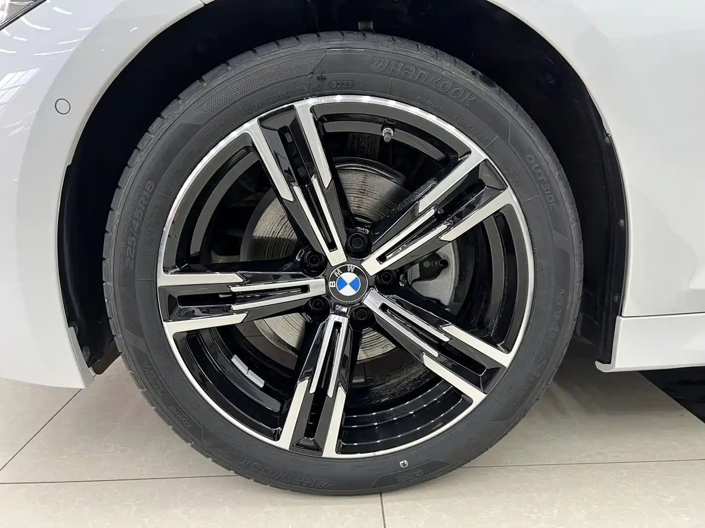 BMW 3 Series 2023 325i M Sport Package фото 6