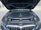 Фото 16 - BMW i5