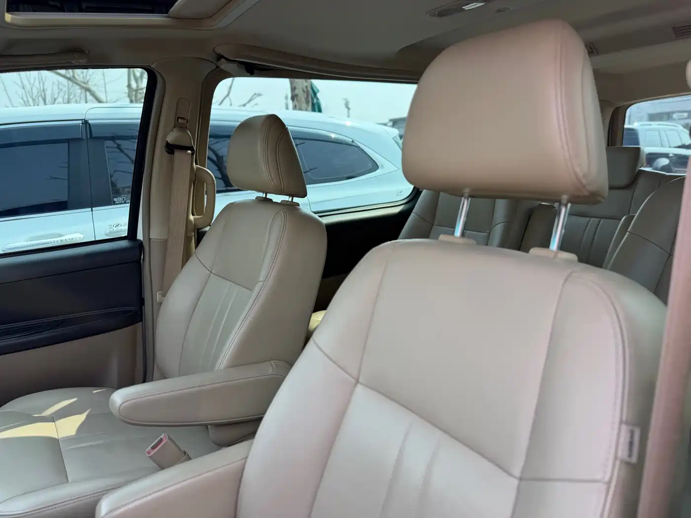 Buick GL8 2014 2.4L Executive Edition фото 7