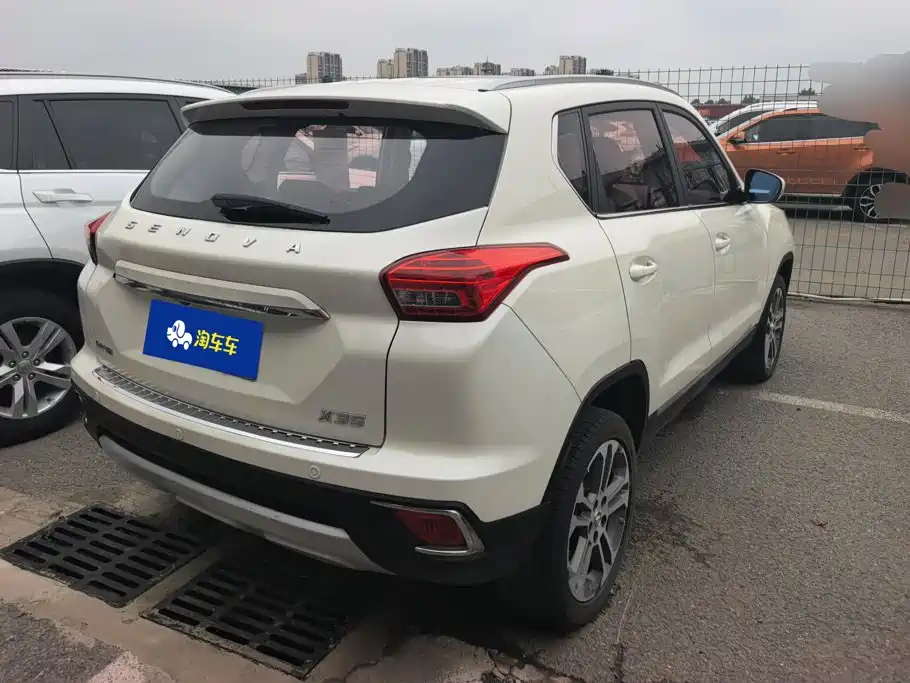 BAIC Senova X35 2017 2016 1.5L Automatic Luxury Edition
