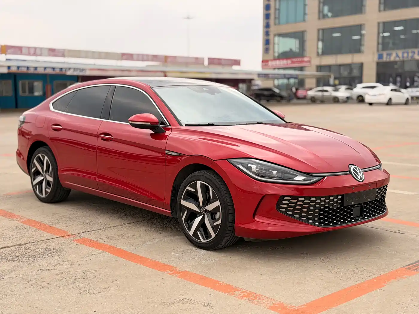 VOLKSWAGEN LINGDU