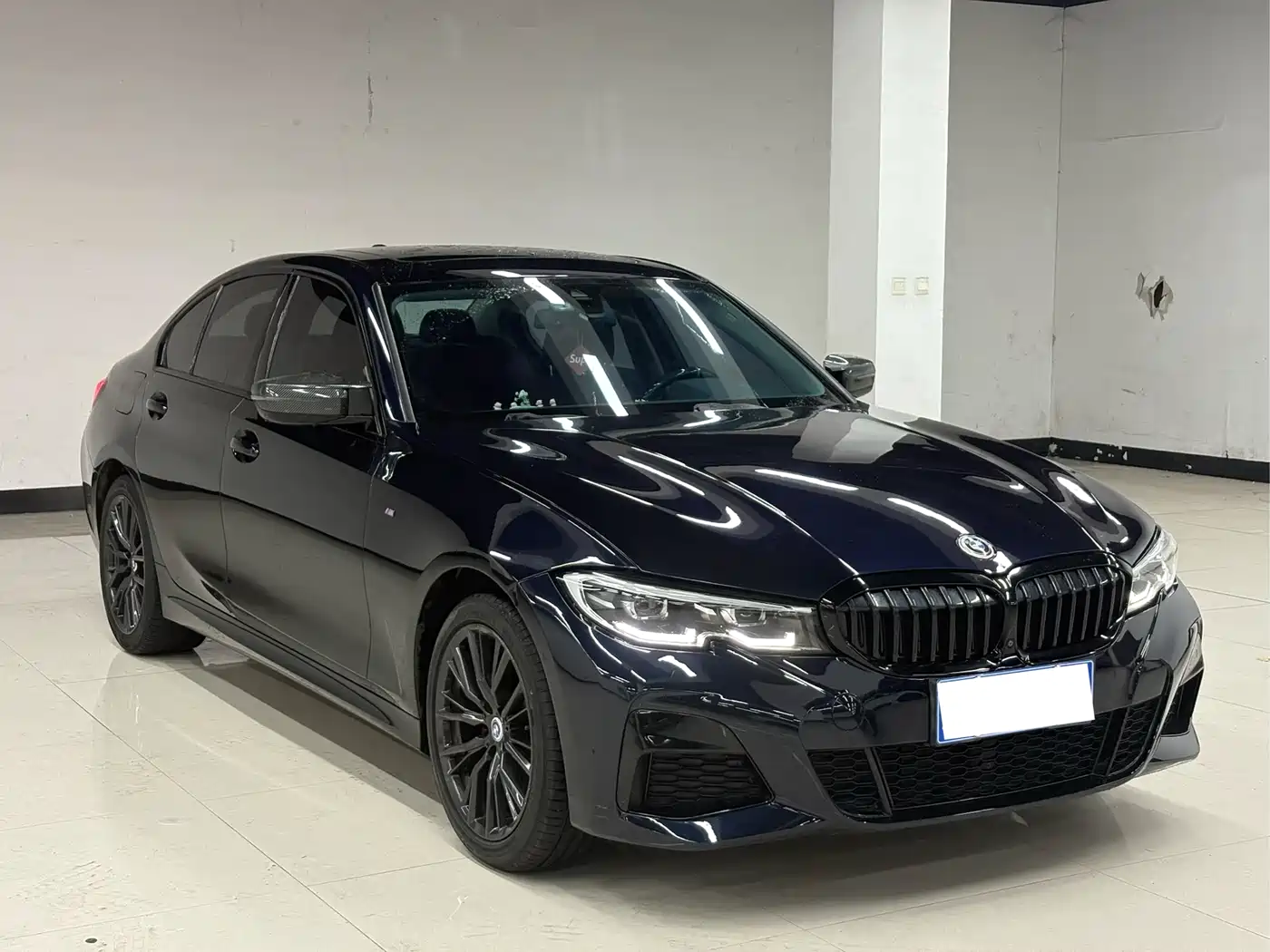 BMW 3 Series 2021 325i M Sport Night Edition фото 3