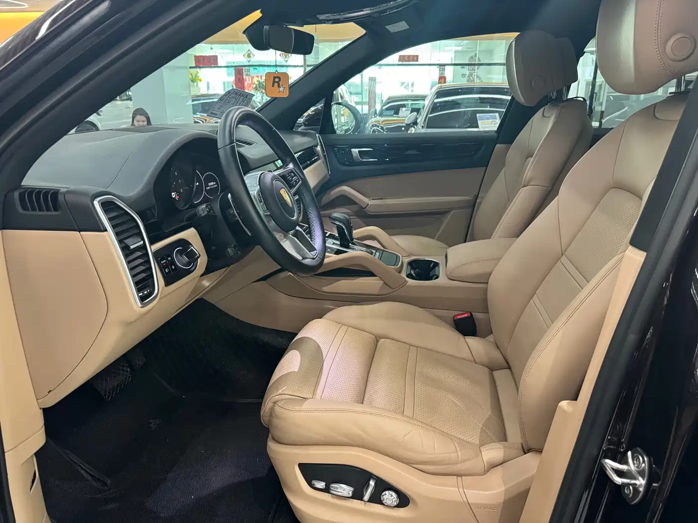 Porsche Cayenne 2018 Cayenne 3.0T фото 8