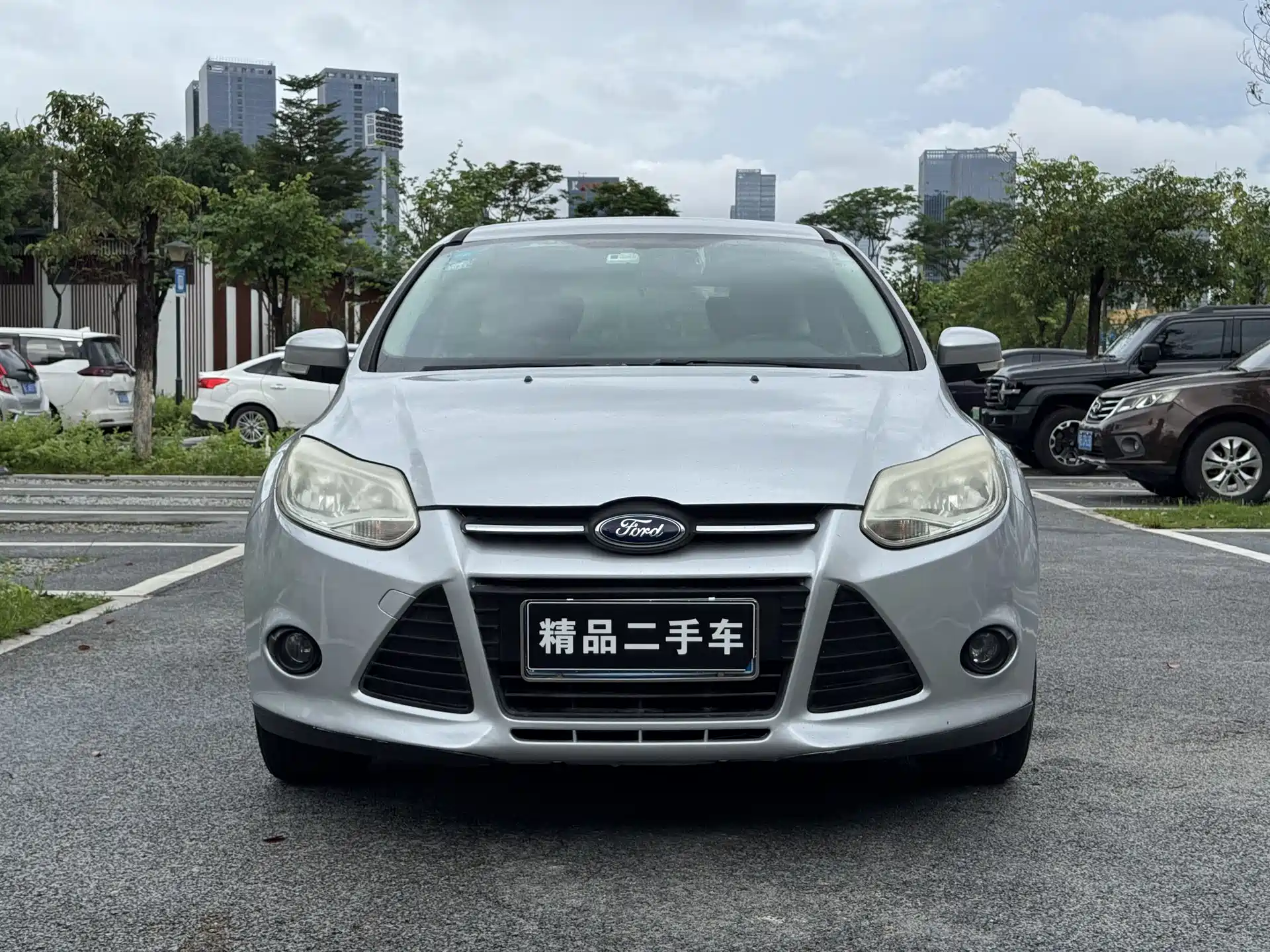 Фото 2 - Ford Focus