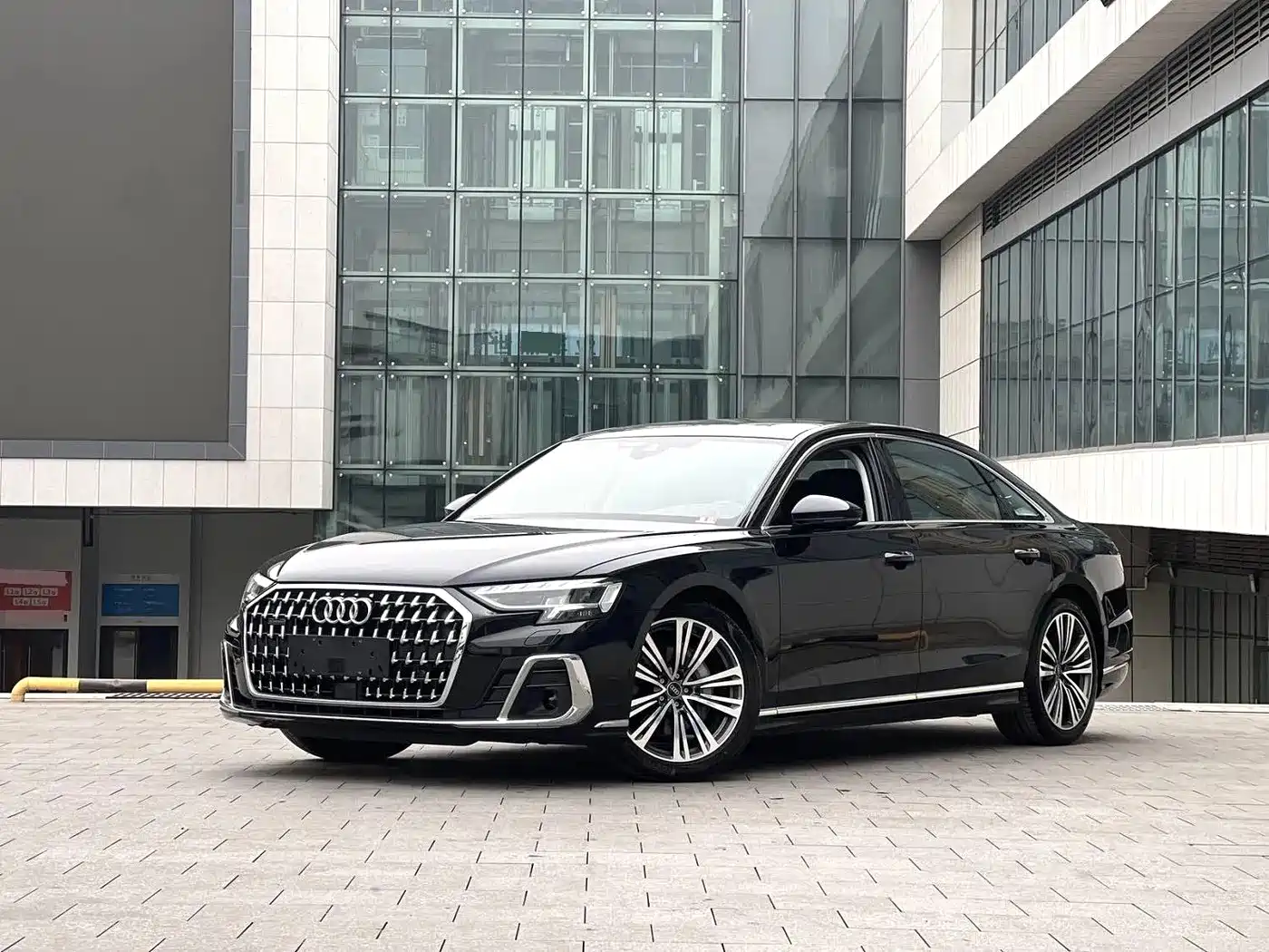 Audi A8 2024 2024 Model A8L 45 TFSI quattro Luxury