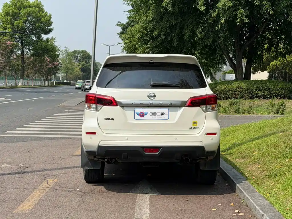 Nissan Terra 2020 2020 2.5L XV 4WD Automatic Flagship Edition