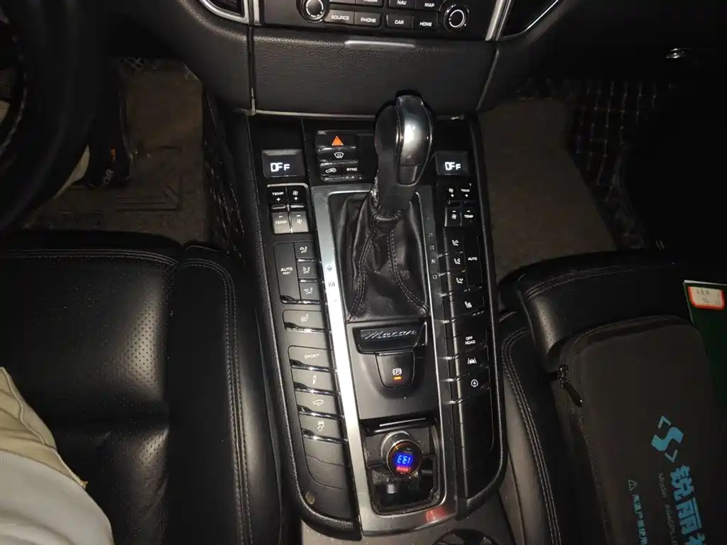 Porsche Macan 2016 Macan S 3.0T фото 10