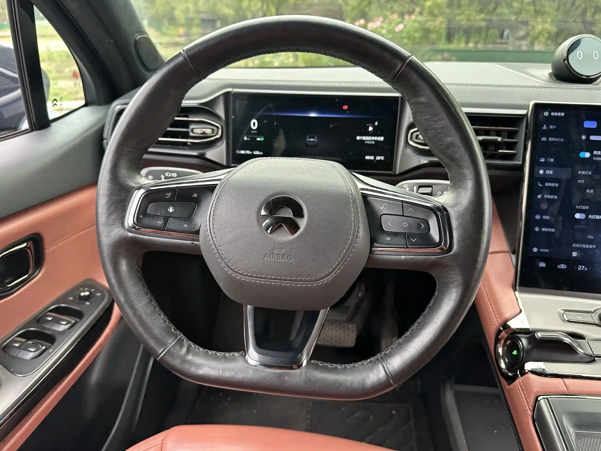 Фото 20 - NIO EC6