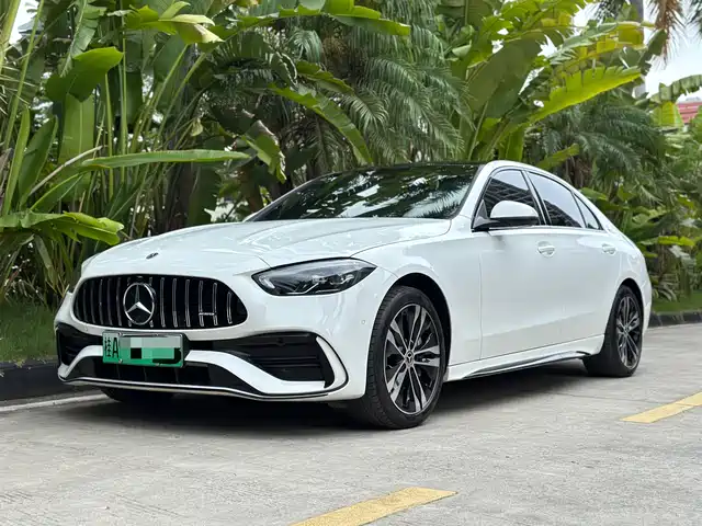 Mercedes-Benz C-Class New Energy 2023 C 350 eL — фото 1
