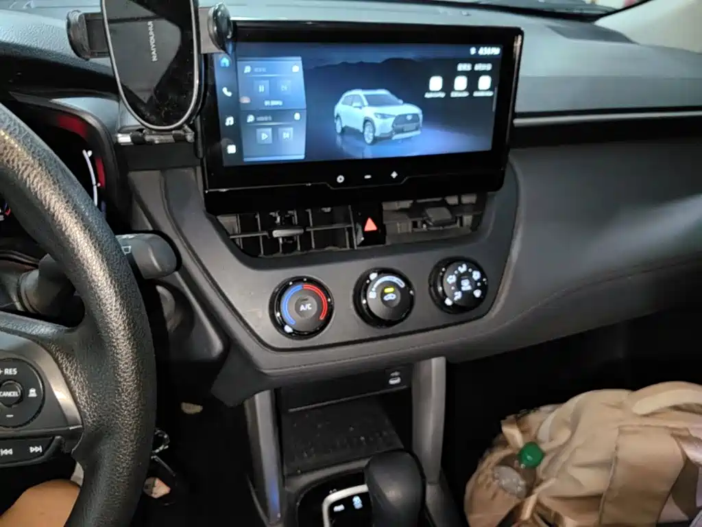 Toyota Corolla Cross 2024 2023 2.0L Pioneer Edition