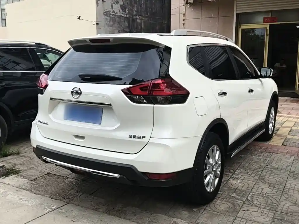 Nissan X-Trail, миниатюра 7