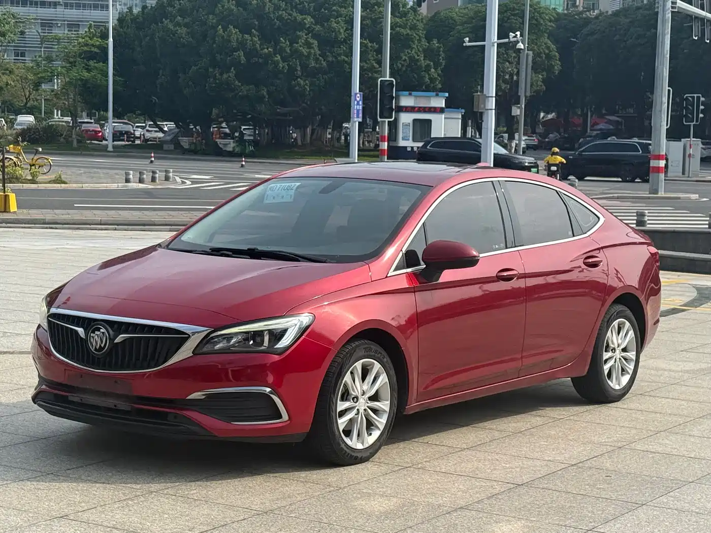 Фото 1 - Buick Verano