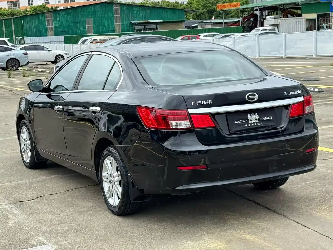 GAC Trumpchi Trumpchi GA5 2011 2011 2.0L Automatic Luxury Edition