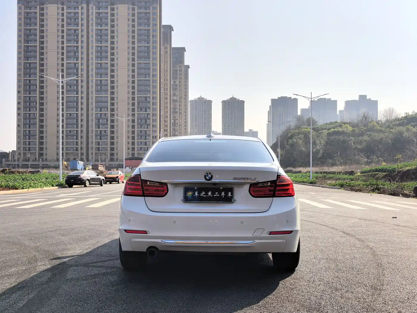 BMW 3 Series 2015 320Li Super Joy Luxury Design Package фото 6