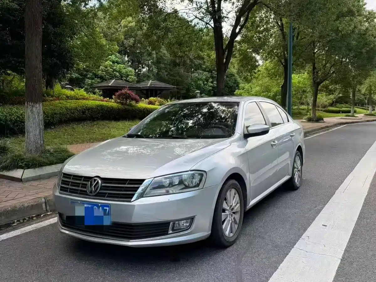 Фото 1 - Volkswagen Lavida