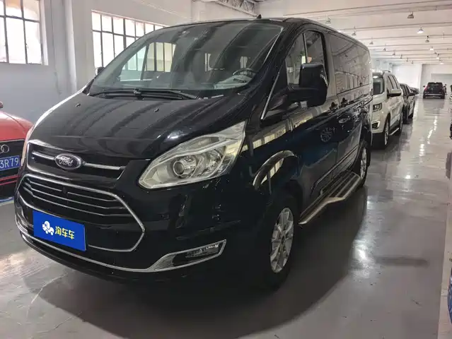  Ford Tourneo 2016 2.0T Manual Elite Edition