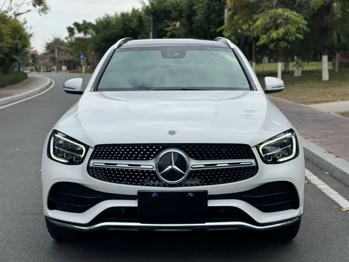 Mercedes-Benz GLC 2020 Facelift GLC 300 L 4MATIC Dynamic фото 2