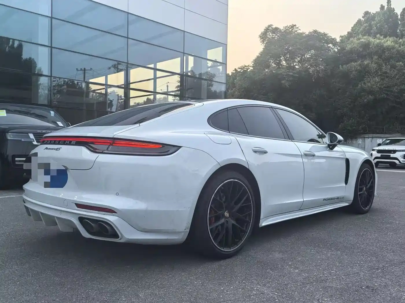 PORSCHE PANAMERA