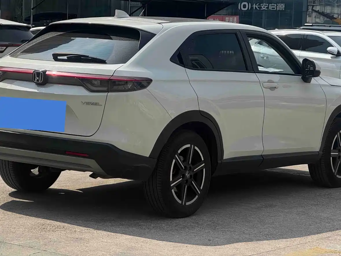 Honda Vezel 2024 2023 1.5L CVT Technology Edition
