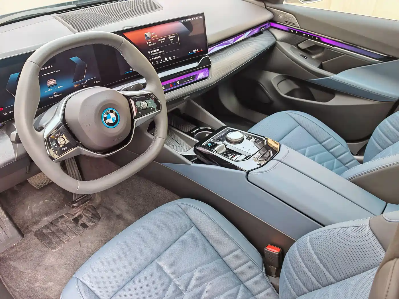 BMW I5