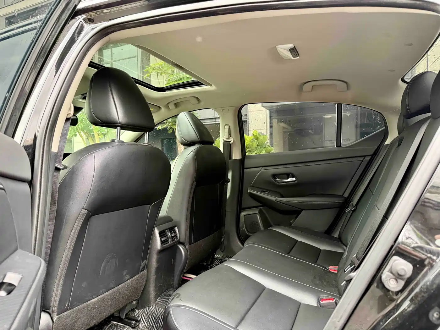 Nissan SYLPHY, миниатюра 8
