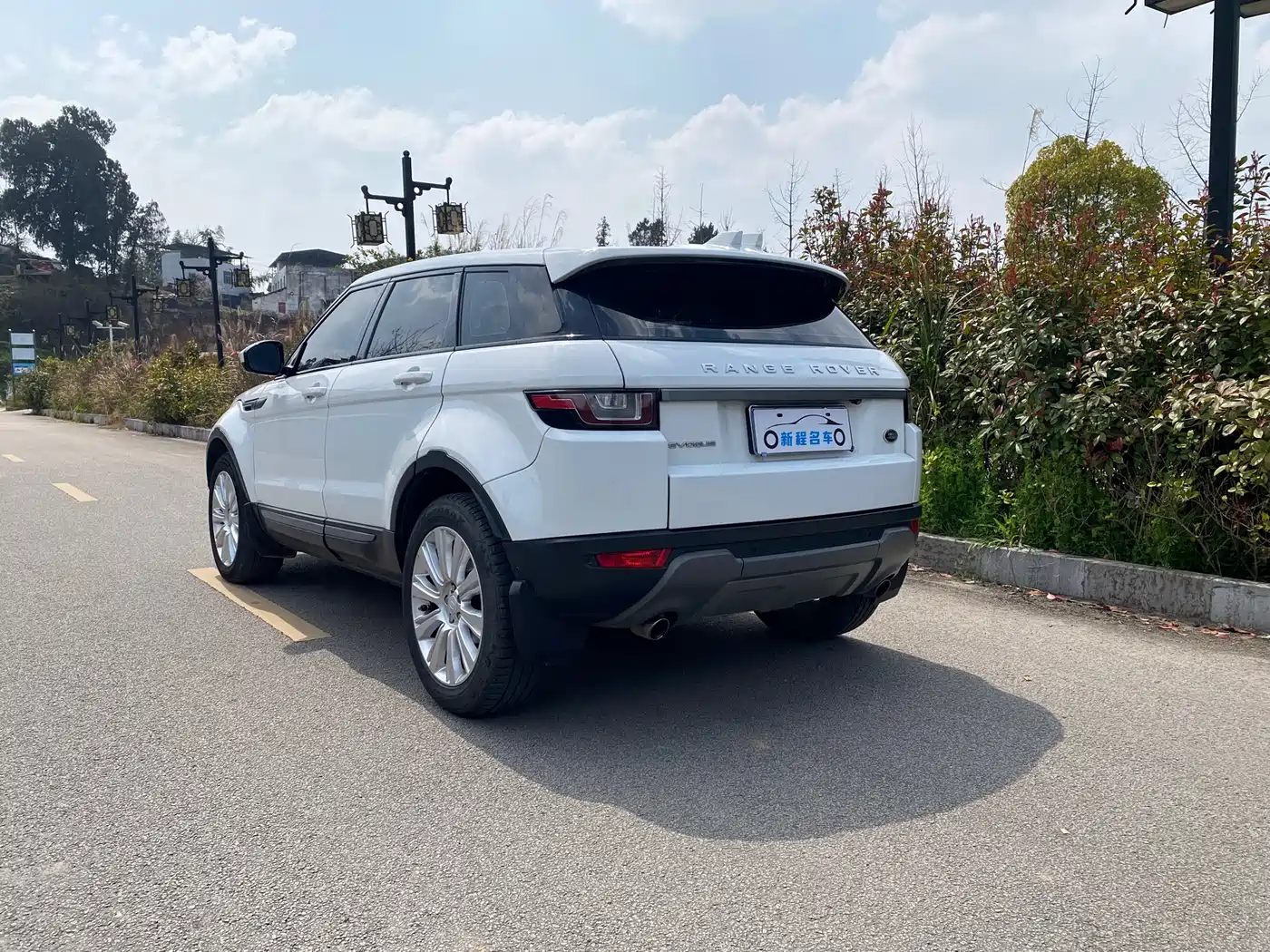 Land Rover Range Rover Evoque 2018 240PS SE Smart Edition фото 4
