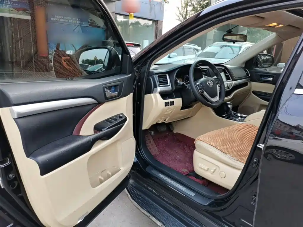 Toyota Highlander 2015 2.0T AWD Luxury Edition 7-seater фото 16