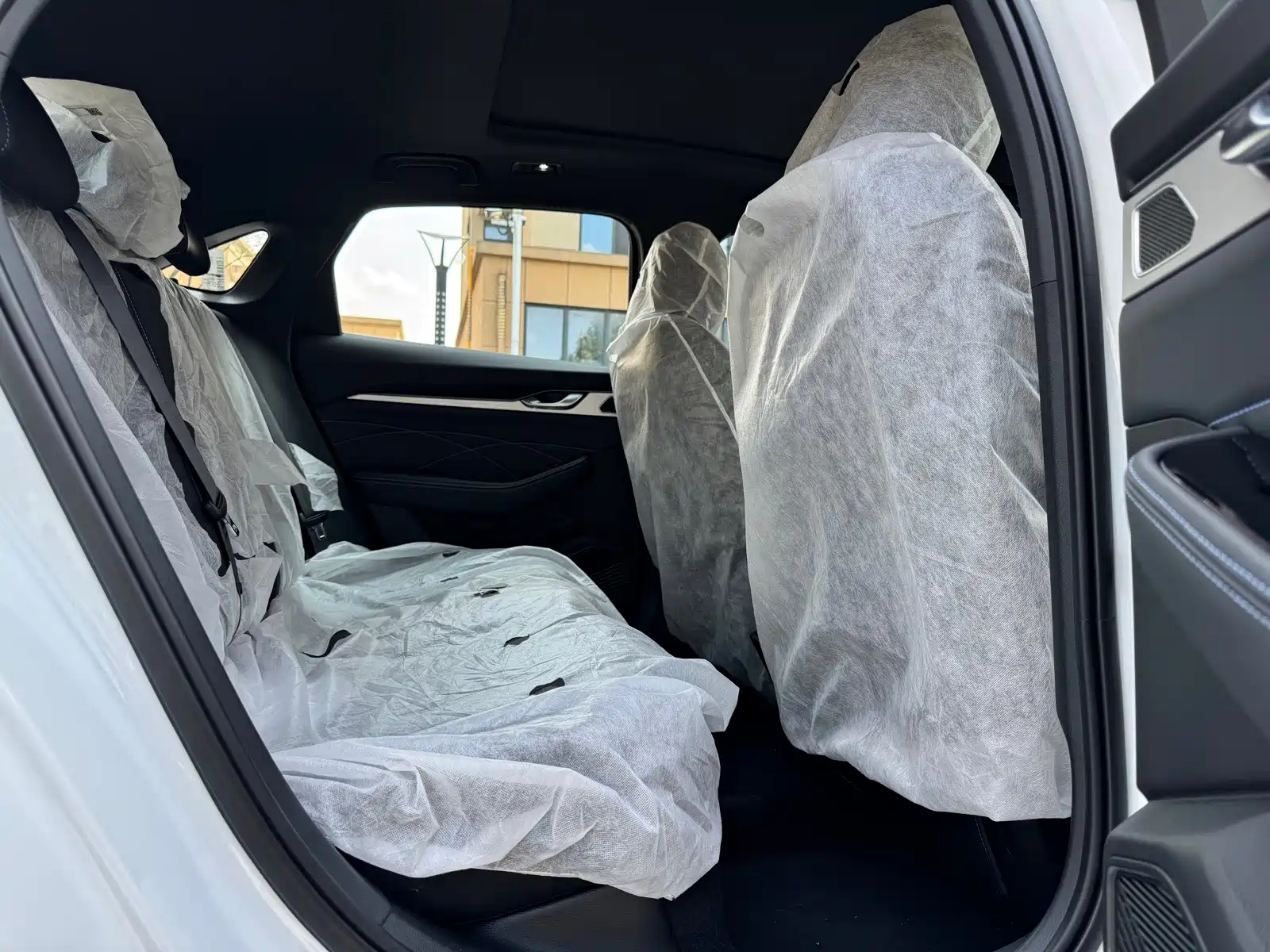 Фото 7 - Geely Preface