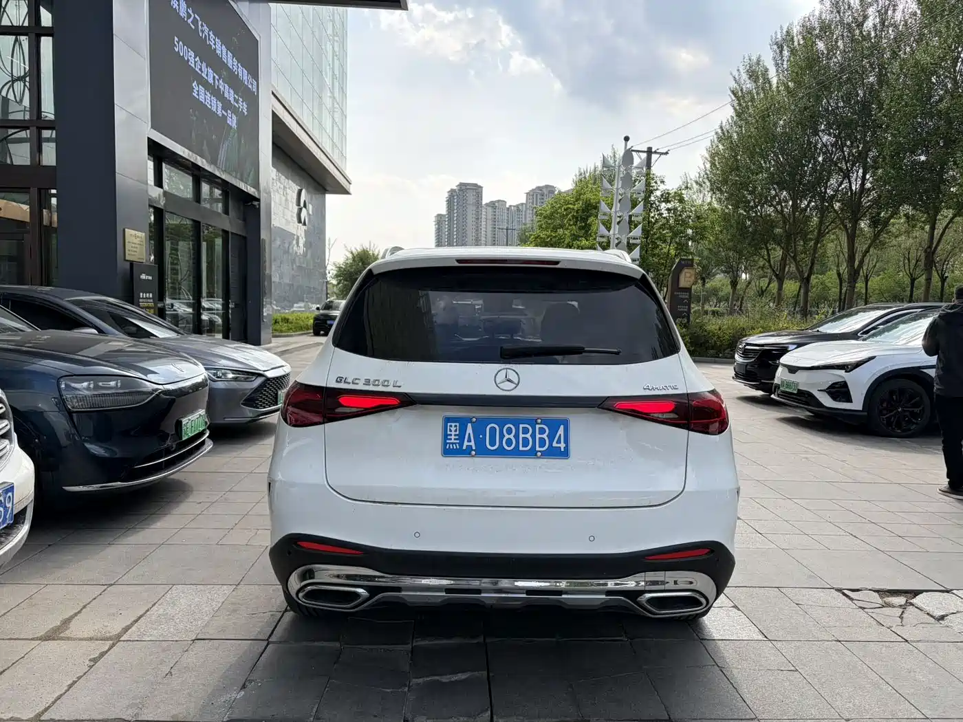 Mercedes-Benz GLC 2023 Facelift GLC 300 L 4MATIC Sport 7-Seater фото 4