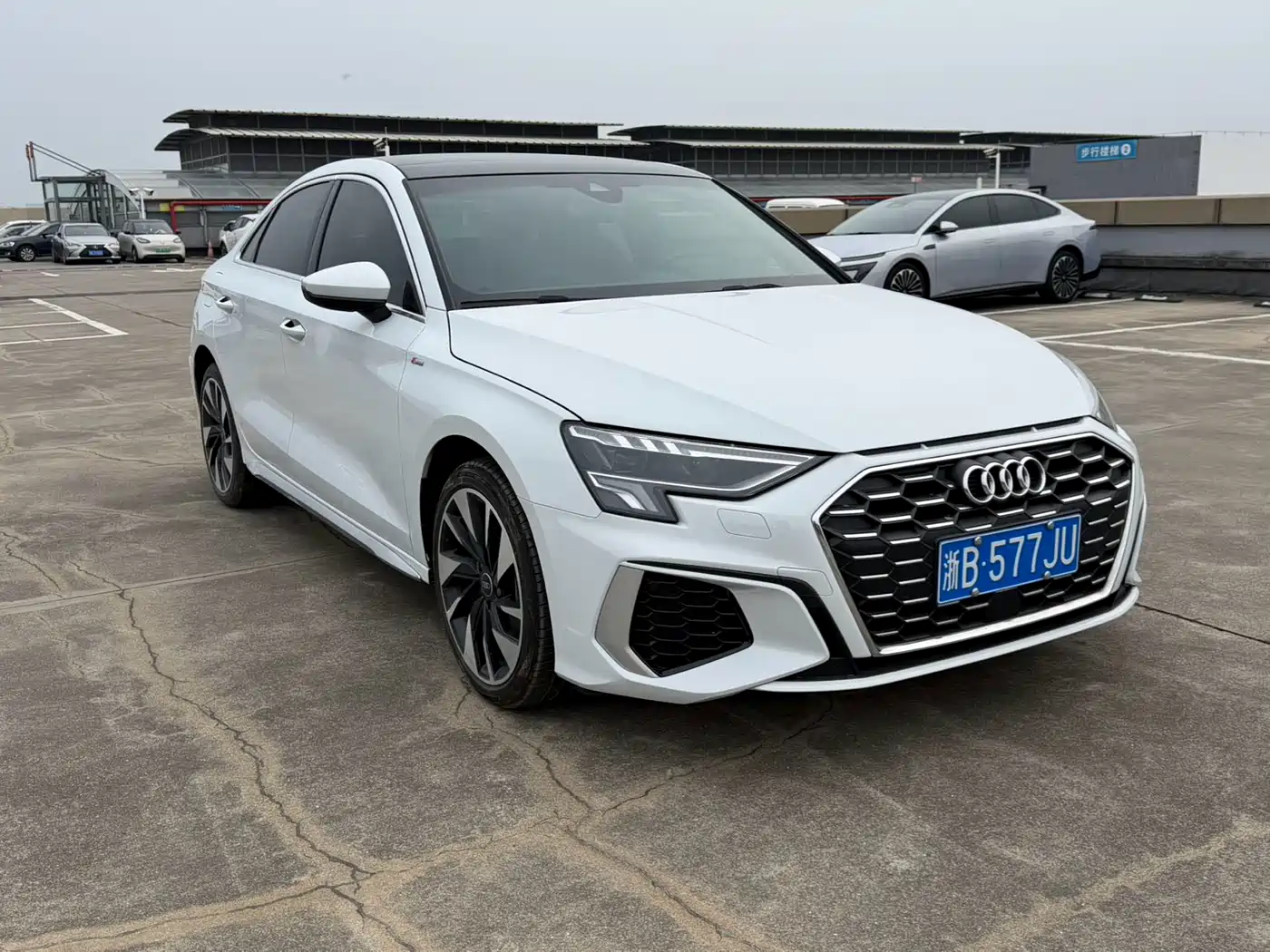 Audi A3 2022 A3L Limousine 35 TFSI Style Sport фото 3