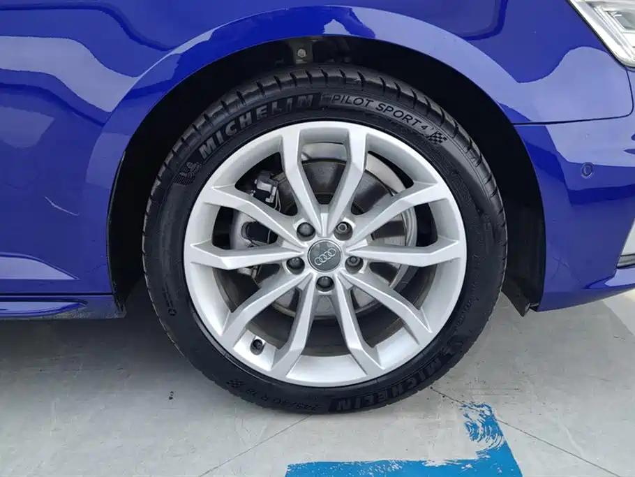 Audi A4L 2019 40 TFSI Fashion (China VI) фото 6