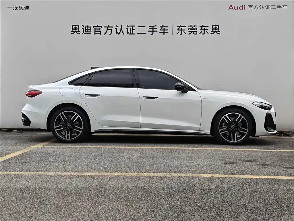 Audi A5L 2025 2.0T Sport Edition Plus фото 3