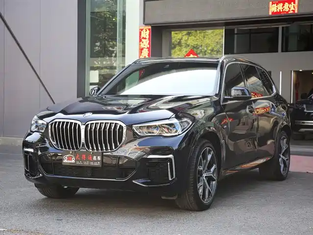BMW X5 Рестайлинг, xDrive 40Li, M Спорт-пакет