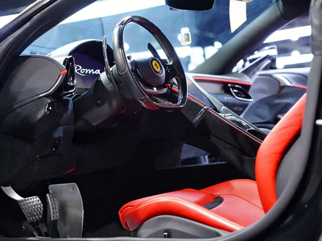 Ferrari Roma 2021 2020 3.9T V8