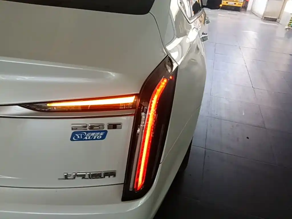 Cadillac CT6 2025 2023 28T Premium Model