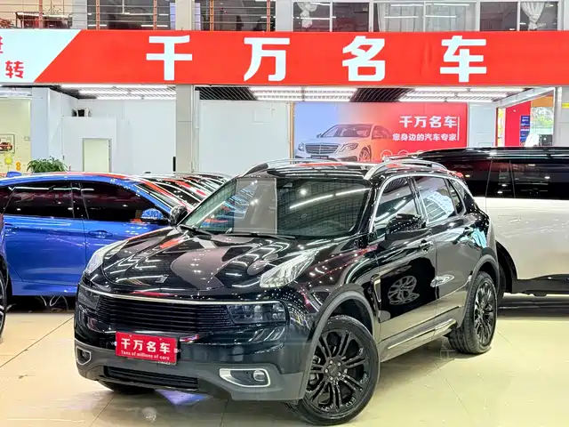  Lynk & Co Lynk & Co 01 2017 2.0T 2WD Pro Version