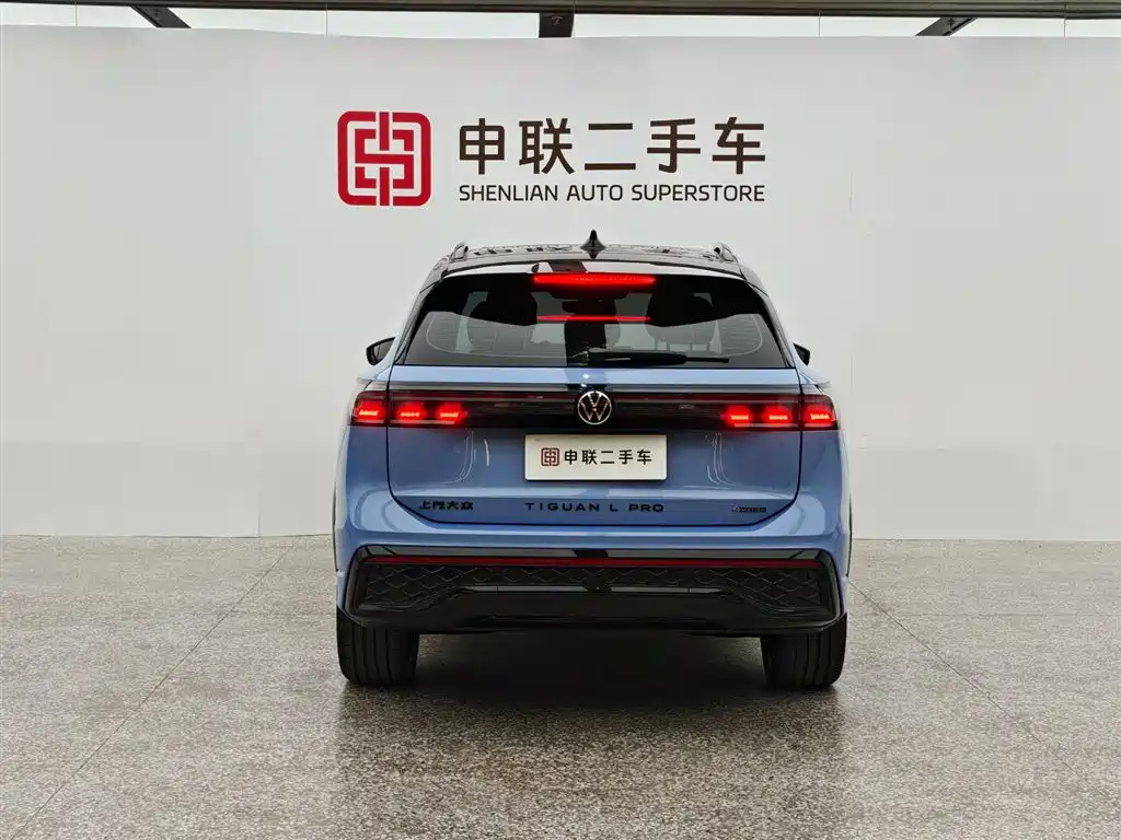 Volkswagen Tiguan L 2024 PRO 380TSI 4WD R-Line Premium Edition фото 5