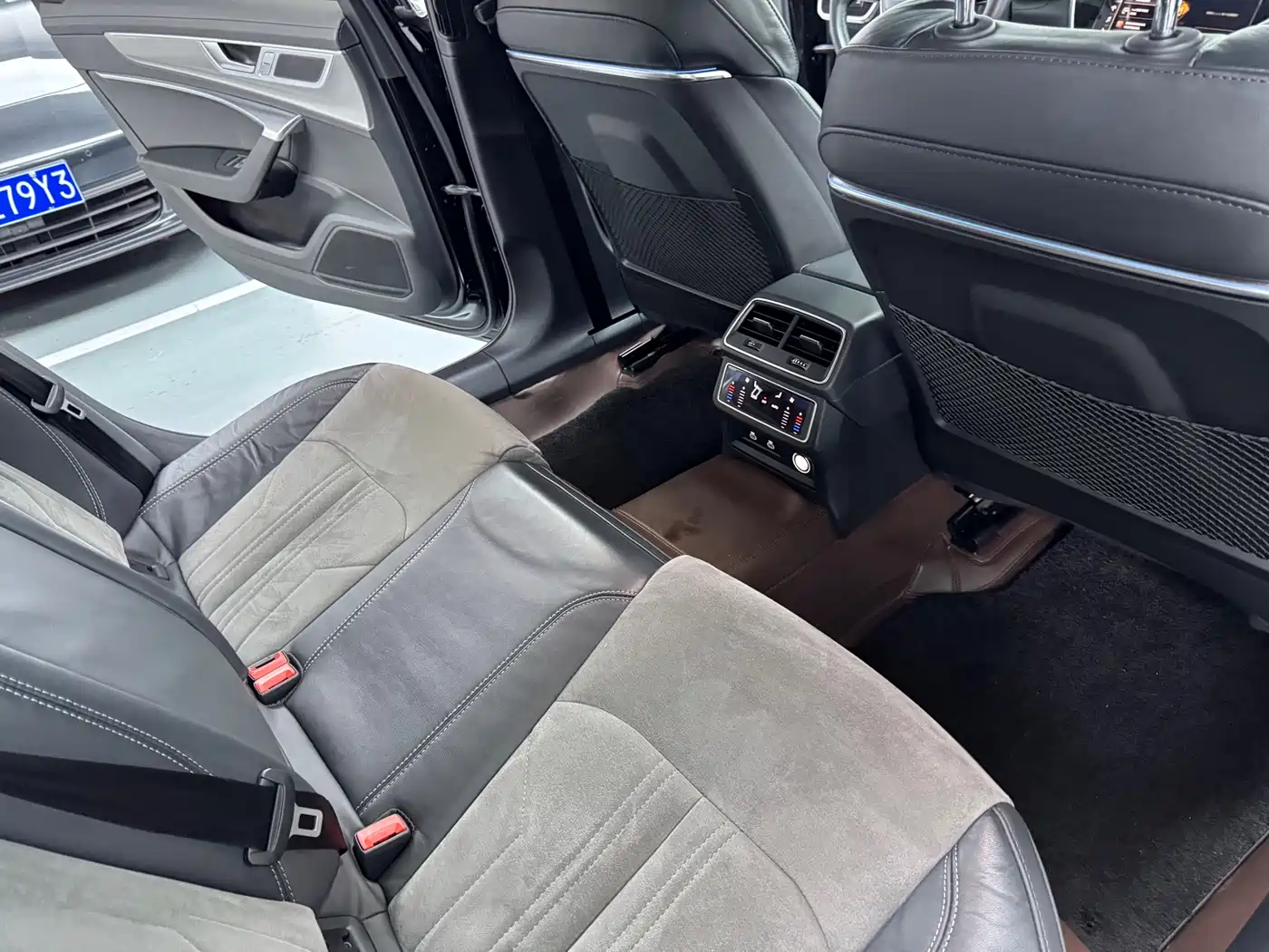 Audi A6L 2022 45 TFSI Premium Dynamic фото 13