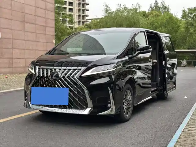 Lexus LM 2020 300h Seven-Seater Elegance Edition