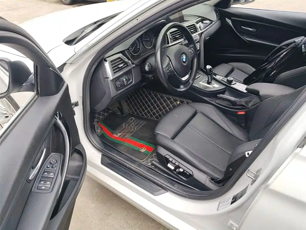 BMW 3 Series 2018 320Li Fashion Style фото 16