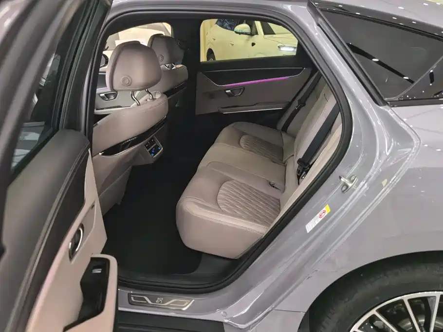 BYD Han 2025 2025 DM-i Smart Driving Edition 125KM LiDAR Flagship