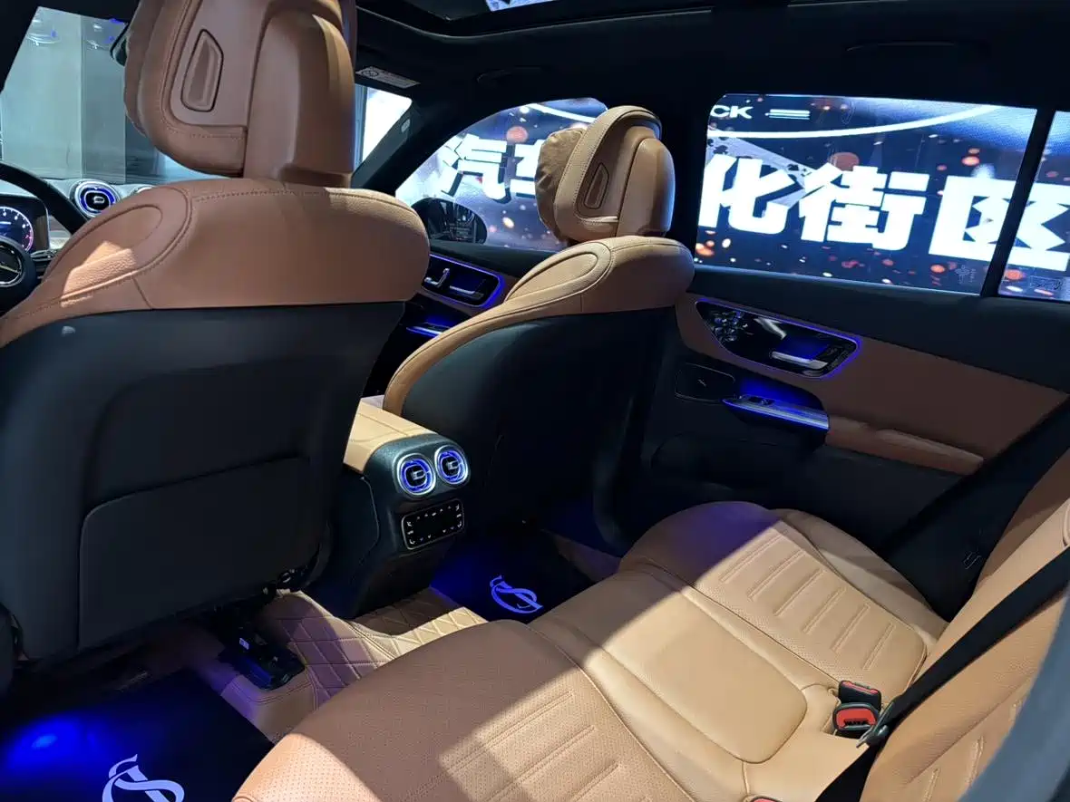 Mercedes-Benz GLC 2024 GLC 300 L 4MATIC Dynamic 5-seater фото 15